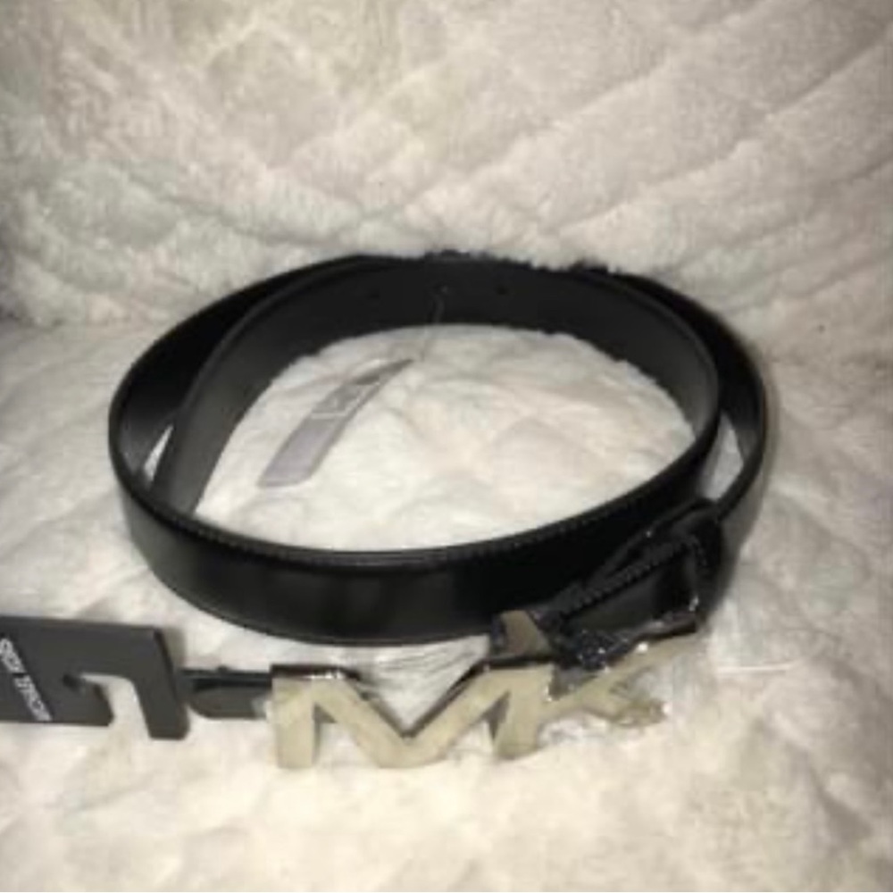 Michael Kors Men Hardware Belt Black & Silver Signature Size 34- 85 cm. NWT - Picture 6 of 12